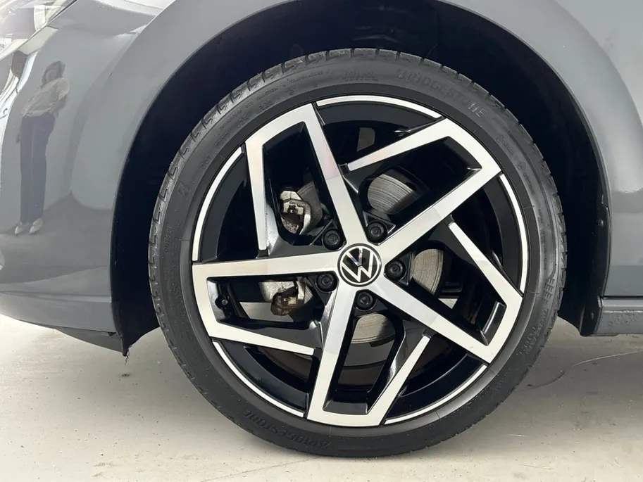 Volkswagen Golf 1.5 eTSI Style DSG Automaat | Panoramadak | Elektrische stoel | Adaptieve Cruise Control
