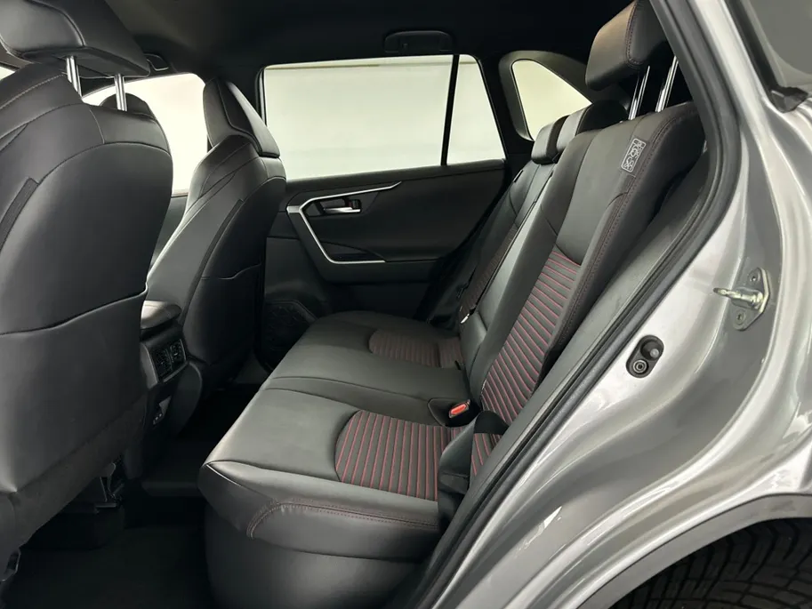 Suzuki Across 2.5 Plug-in Hybrid Style Automaat | AWD | 19'' L.M. Velgen | Elektrische achterklep