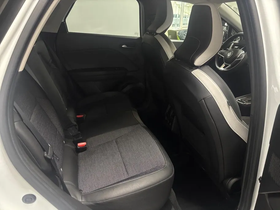 Renault Captur 1.6 E-Tech full hybrid 145 techno AUTOMAAT NAVI AIRCO CAMERA CRUISE CONTROLE HOGE INSTAP LM VELGEN APPLE CARPLAY ANDROID AUTO  ZEER MOOIE AUTO DEALER ONDERHOUDEN