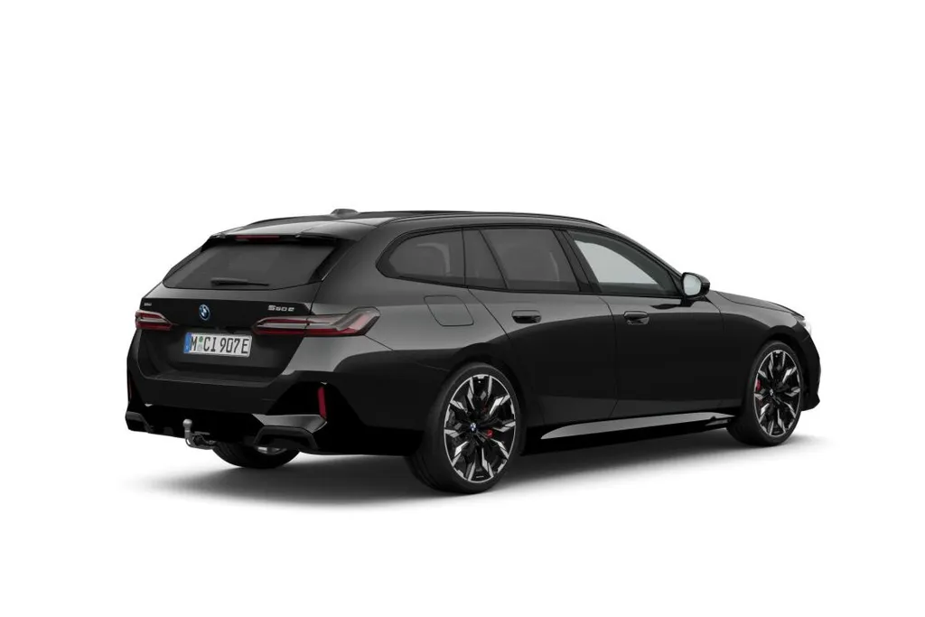 BMW 5 Serie Touring 550e xDrive