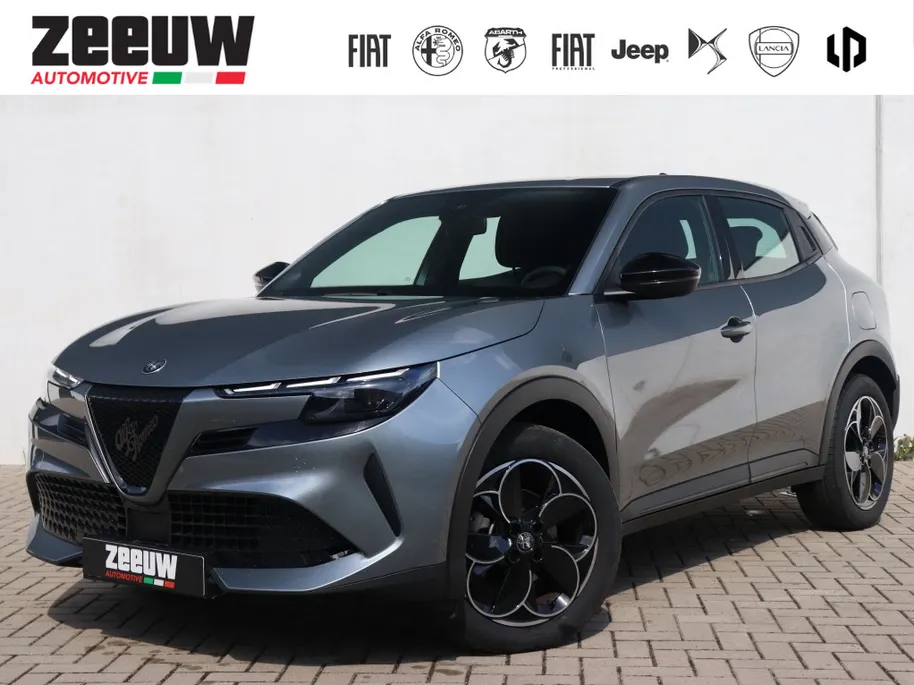 Alfa Romeo Junior Elettrica 54 kWh | Carplay | Clima | Cruise | LED | 18'