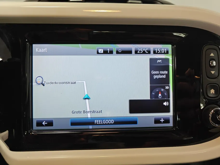 Renault Twingo 1.0 SCe Collection NAVI AIRCO CAMERA CRUISE CONTROLE PARKEERSENSOREN ANDROID AUTO CENTRAAL VERGRENDELING 12 MAANDEN GARANTIE ZEER MOOIE AUTO
