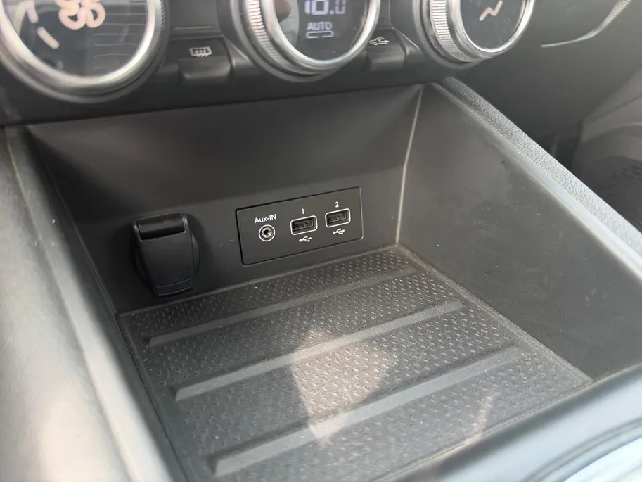 Renault Captur 1.6 E-Tech Hybrid 145 RS Line | Automaat | Full Hybride | Apple Carplay & Android Auto | Cruise & Climate Control | Camera | Parkeersensoren | Recent Onderhouden | 12 Maanden BOVAG Garantie