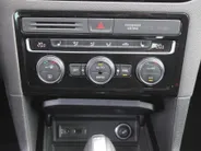 Volkswagen Golf Sportsvan 1.4 TSI Sound | Automaat | Navi | Trekhaak | 16” LM | Stoelverwarming | Cruise adapt. | All seasons | Apple CarPlay/Android Auto |