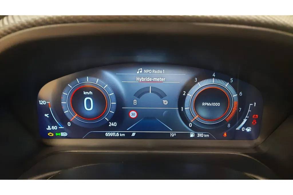 Ford Puma 1.0 EcoBoost 125PK Hybrid ST-Line X | Winter Pack | Driver Assistance Pack | Adap. Cruise | All Season banden |