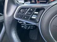 Porsche Panamera Sport Turismo 4 - 3.0 331 pk Sport Chrono - Panoramadak - Stoelverwarming  - Luchtvering - 21 inch lichtmetalen velgen