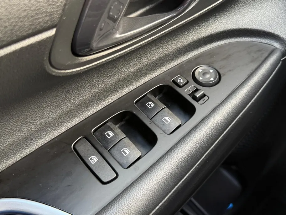 Hyundai i20 1.0 T-GDI Premium | Climate Controle| Lichtmetalen velgen| Metallic lak| Navigatie| Stoel verwarming| Stuur verwarming| Camera| Parkeer sensoren