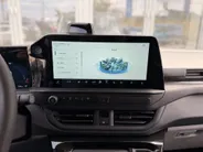 Ford E-Transit Custom L2H1 MS-RT 71 kWh 286 PK Dubbele Cabine UIT VOORRAAD I INKLAPBARE TREKHAAK I DRIVER ASSIST PACK ULTIMATE I DUBBELE ZIJSCHUIFDEUREN I FULL LED-KOPLAMPEN I APPLE CARPLAY / ANDROID AUTO I