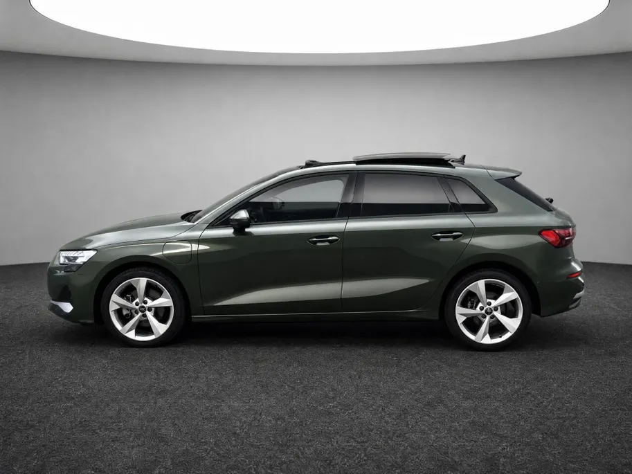Audi A3 Sportback 40 TFSIe 204pk Advanced edition · Panoramadak · Camera · Elek. Achterklep · Sonos Audio · Head-Up · 18'' Inch · Garantie t/m 06-10-2030 of 100.000km
