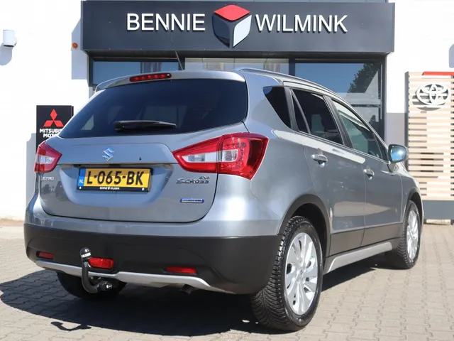 Suzuki S-Cross 1.4 BoosterJet Select Hybrid Trekhaak | AllSeasons | Adapt. Crui