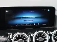 Mercedes-Benz GLA 250 e AMG Line l Trekhaak l Stoelverwarming l Achteruitrij camera