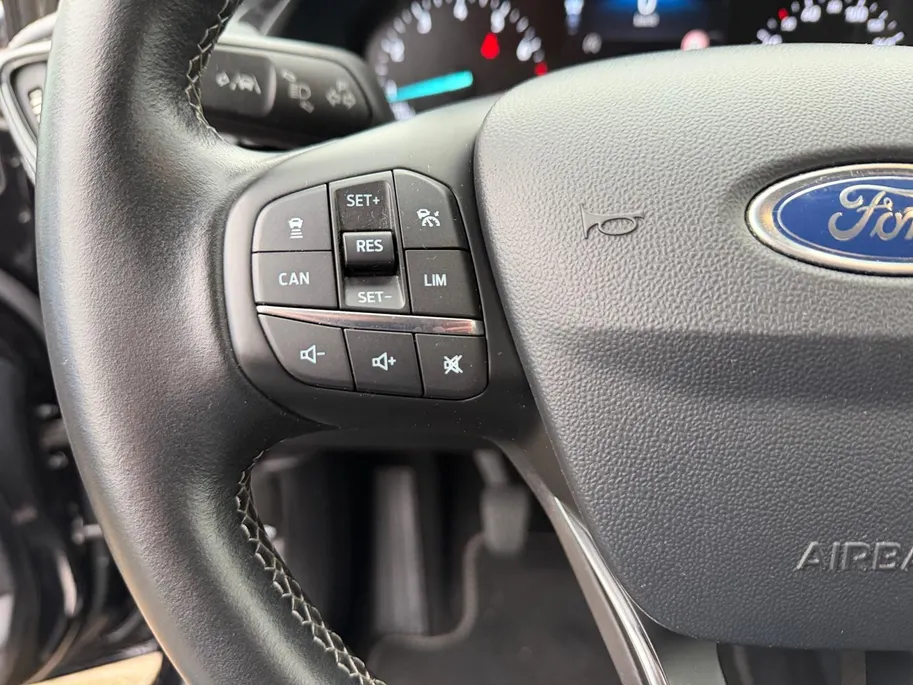Ford Fiesta 1.0 EcoBoost Vignale | Adaptieve Cruise Control | Dodehoek Detectie | Winter Pack | B&O Audio | Lederen Bekleding | Apple/Android Carplay |