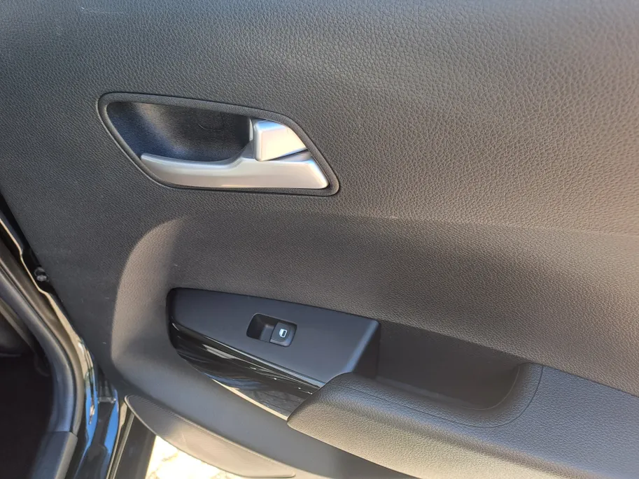 Kia Picanto 1.0 DPi DynamicPlusLine | Trekhaak | Navigatie | Camera | Cruise | Climate | 15'Lichtmetalen velgen | Apple Carplay/Android Auto