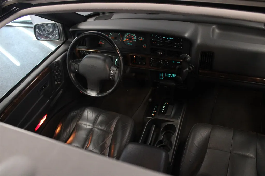Jeep Grand Cherokee 5.2 V8 LIMITED I Young Timer