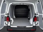 Volkswagen Bedrijfswagens Transporter 2.0TDi 150pk DSG L2 · Achteruitrijcamera · bijrijdersbank · automaat · Apple Carplay / Android Auto ·