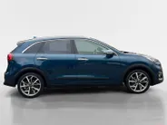 Kia Niro 1.6 GDi Hybrid ExecutiveLine Full options | Dealer onderhouden | Leder interieur | Stoelverwarming en verkoeling | Schuifkanteldak
