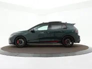 Volkswagen Golf GTI Clubsport Edition 50 2.0 325 PK 7 versn. DSG · Assistance Pakket Plus · Leder Pakket 'Vienna' · Multimedia Pakket Plus · Panoramaschuif-kanteldak · Stuurwiel, verwarmd, multifunctioneel en met ArtVelours bekleed ·