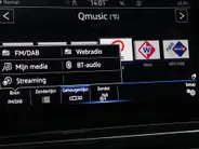 Volkswagen T-Roc 1.5TSI/150PK R-Line Business+ · Panoramadak · Trekhaak · Camera · Apple/Android Car Play · Navigatie · Stoelverwarming · Garantie t/m 09-10-2027 of 100000km.