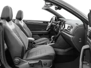 Volkswagen T-Roc Cabrio 1.5 TSI 150pk DSG R-Line · Camera · Apple/Android Car Play · Stoel-& Stuurverwarming · P-Sensoren · 18'' Inch ·