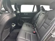Volvo V60 2.0 B4 Core | Achteruitrijcamera | Elektr. Achterklep | Lederen bekleding | Geheugen stoelen | Dodehoek detectie | 12 maanden garantie! |