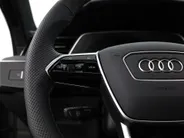 Audi Q8 Sportback e-tron 55 quattro S Edition 408pk / 115 kWh · SOH 93,2% · Panoramadak · Luchtvering · 360gr Camera ·  Head-Up display ·