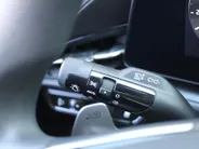 Kia Niro EV Light Edition 64.8 kWh | Camera | Cruise adapt. | Clima | 17' LM | Navi | Keyless | All season banden | 17% bijtelling |