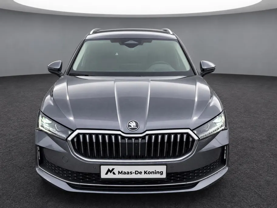 Škoda Superb Combi 1.5TSI 160kW/218PK PHEV Laurin & Klement · Trekhaak · 360°Camera · Canton sound · Apple/Android Car Play
