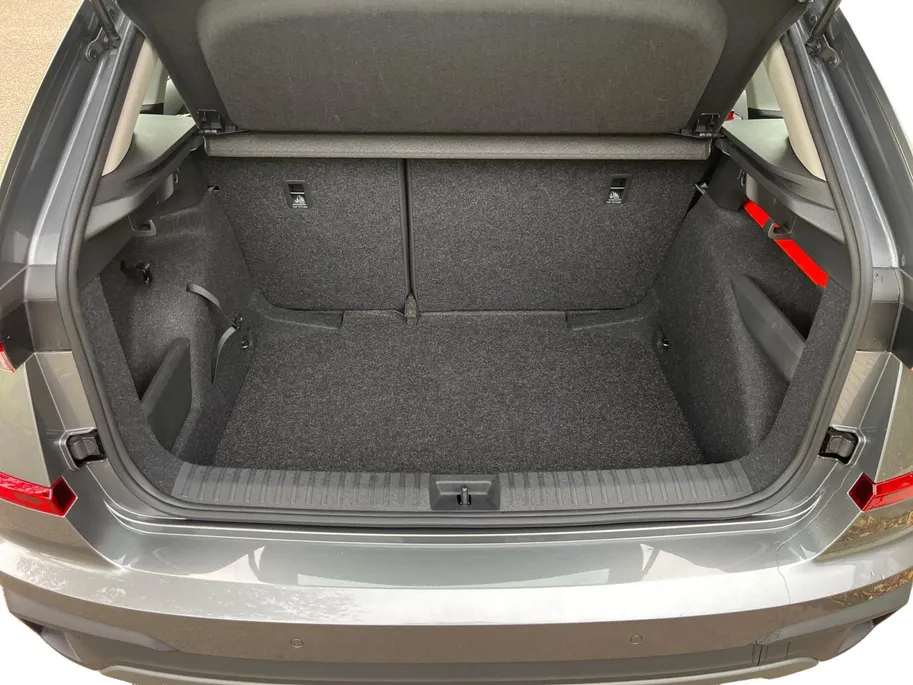 Škoda Kamiq 1.0 TSI Selection | 1e Eigenaar | Cruise control | Apple Carplay/Android auto | Parkeersensoren achter | Led koplampen | Fabrieksgarantie! |