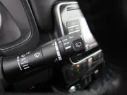 Nissan Leaf Tekna 40 kWh | Trekhaak | Stuur-/stoelverwarming | 360 Camera | LED | Dodehoek detectie | Cruise adapt. | 17' LM | Half leer/stof | Navi |