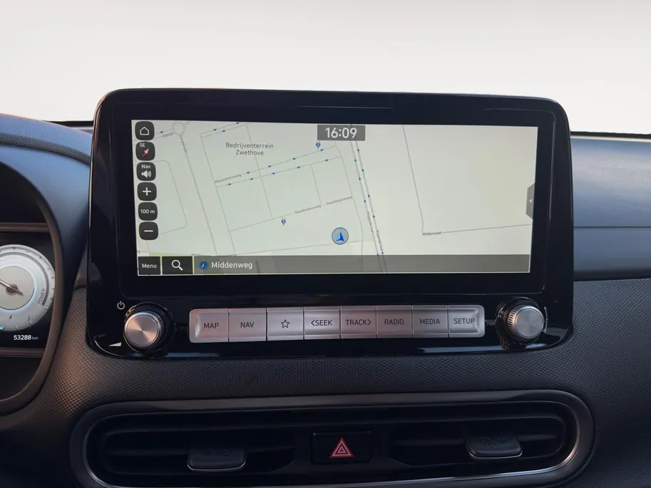 Hyundai Kona EV Comfort 64 kWh | Lichtmetalen velgen| Navigatie| Camera| Cruise Controle| Dealer onderhouden| Metalliclak
