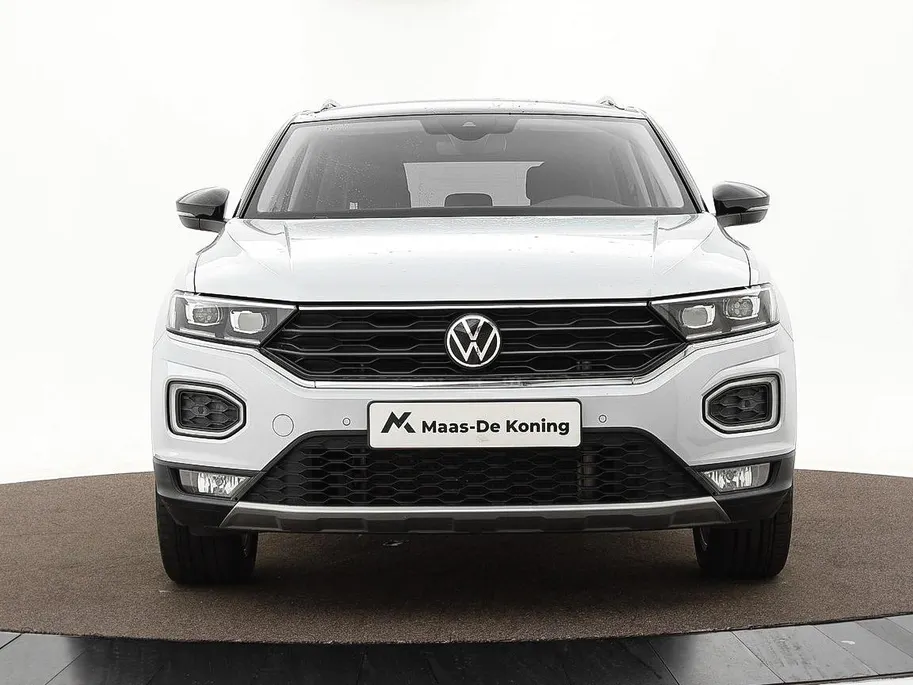 Volkswagen T-Roc 1.5 TSI 150pk DSG Sport · Camera · ACC · Alarmklasse 3 · Apple/Android Car Play · Verkeersbord Detectie · Elek. Inklapbare Spiegels ·