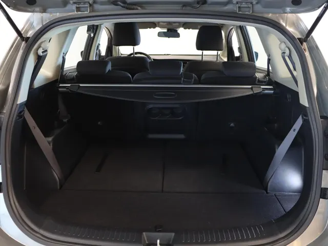 Kia Carens 2.0 GDi BusinessLine Automaat Trekhaak
