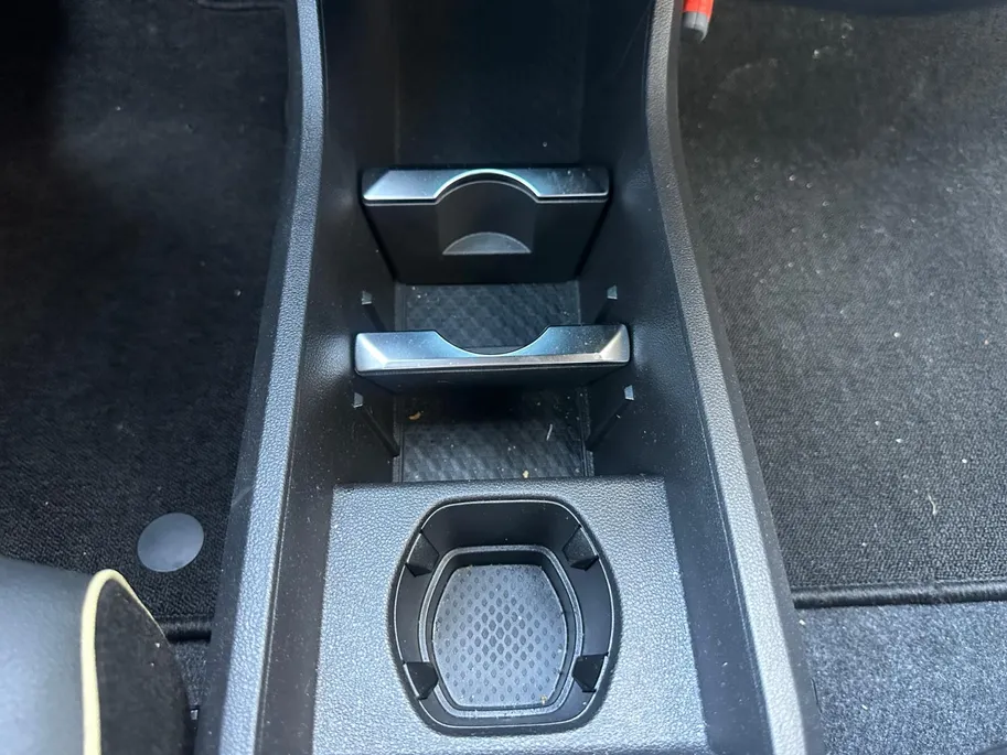 Renault Megane E-Tech comfort range iconic 60 kWh | Stuur & Stoelverwarming | Elektrische Stoelverstelling | Sfeerverlichting | Apple Carplay & Android Auto | Harman & Kardon Audio | Camera | Navigatie | Parkeersensoren | Rijdende Demo