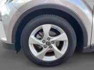 Toyota C-HR 1.8 Hybrid Energy | Navigatie| Adaptieve cruise control| Achteruitrijcamera| Climate control| All season banden|