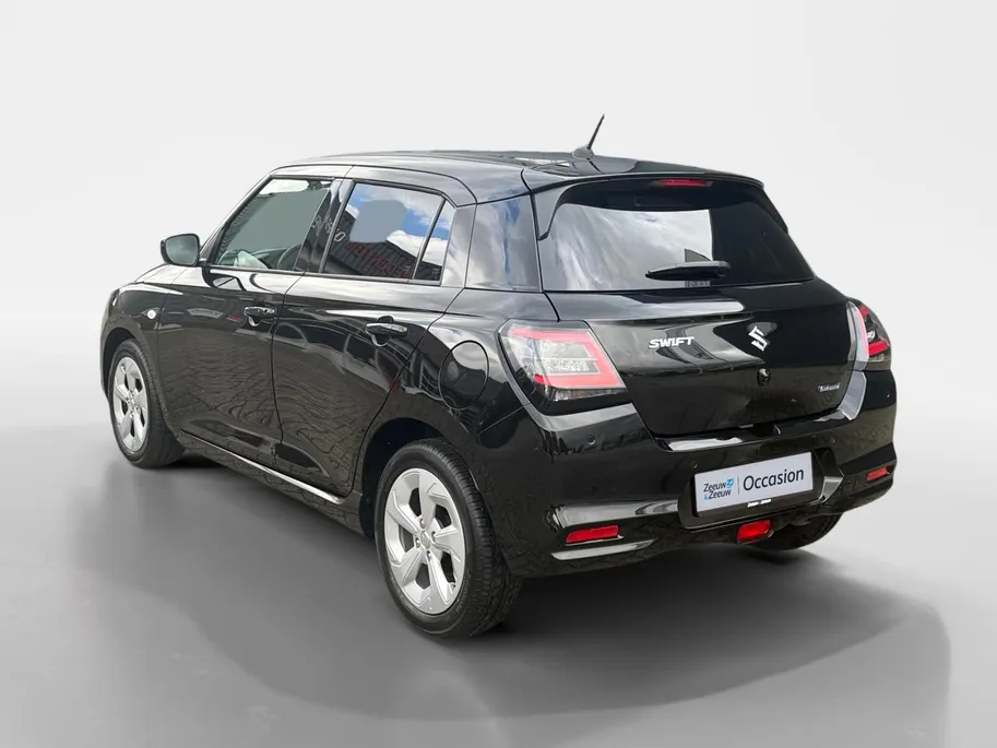 Suzuki Swift 1.2 Select Smart Hybrid Automaat | Achteruitrijcamera | Stoelverwarming voor | Apple Carplay/Android Auto | Adapt. Cruise Control |