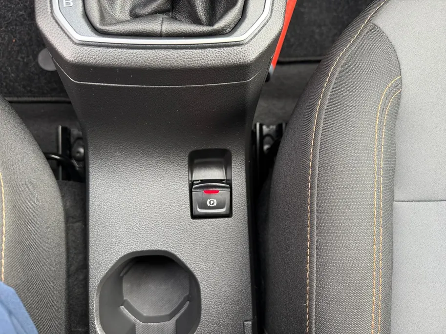 Dacia Jogger 1.6 Hybrid 140 Extreme 7p. | Automaat | BTW Auto | Camera | Parkeersensoren | LMV | Apple Carplay & Android Auto | Cruise & Climate Control | 12 Maanden BOVAG Garantie