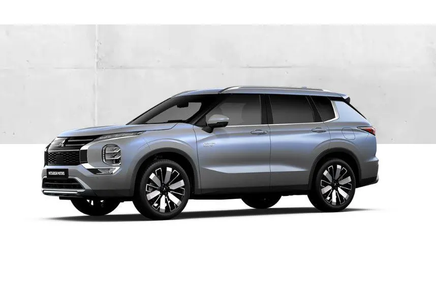 Mitsubishi Outlander 2.4 PHEV Instyle € 5.000 euro korting eigen voorraad| 8 jaar garantie| Snel leverbaar | Totaalprijs op is op. MY26