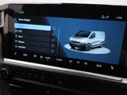 Volkswagen Bedrijfswagens e-Transporter Bedrijfswagens Bestelwagen Bulli 64kWh 286pk L2 700168