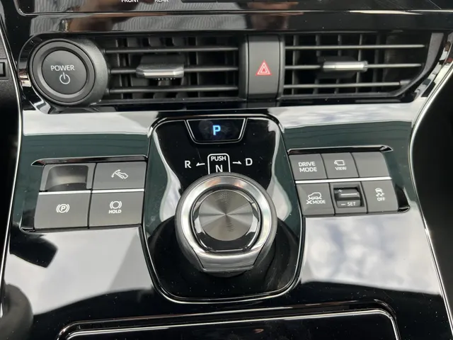 Subaru Solterra Sky Package 71 kWh | Apple Carplay & Android Auto | Panorama Dak | Lederen Bekleding | Elek. Stoelen Met Geheugen Functie
