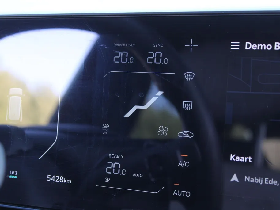 Kia EV9 GT-Line AWD 99.8 kWh | 7-zits | Stuur-/stoelverwarming + ventilatie v+a | 360 Camera | Schuifdak | Elek. stoelverstelling +  achterklep | HUD | Leer | 21" LM |