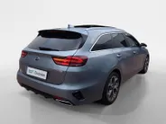 Kia Ceed Sportswagon 1.6I PHEV ExecutiveLine | Automaat | Dealer onderhouden | Panorama dak | Stoelverwarming en Ventilatie | Dodehoek Detectie | Leder | Carplay | Camera | Cruise Control Adaptief |