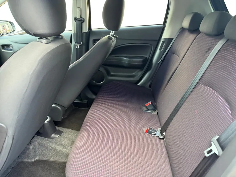 Mitsubishi Space Star 1.2 Intense Automaat | Nette auto | Climate control | afneembare trekhaak | Keyless Entry | 12 maanden BOVAG garantie |