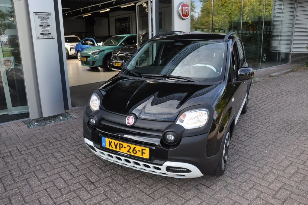 Fiat Panda 1.0 Hybrid Pandina Cross PDC Apple/Andoid