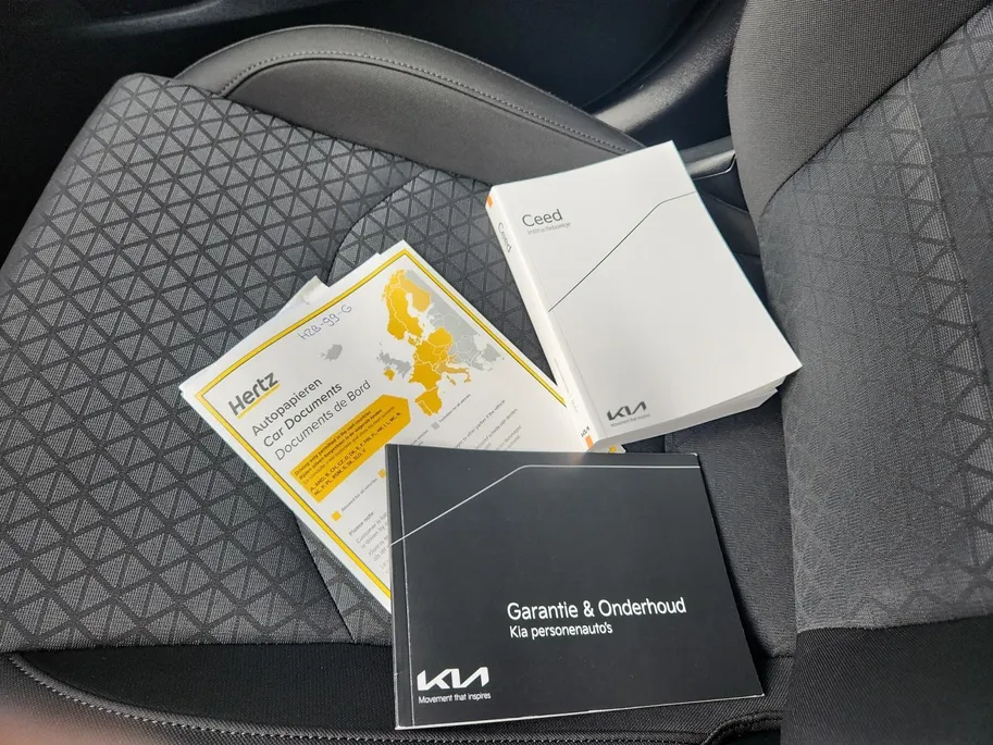 Kia Ceed Sportswagon 1.0 T-GDi ComfortLine | Camera | Navi | Apple Carplay | Android Auto | Lichtmetalen Velgen |