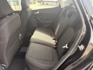 Ford Fiesta 1.0 EcoBoost Hybrid Titanium PARKEERSENSOREN ACHTER I ALL SEASON BANDEN I APPLE CARPLAY / ANDROID AUTO I