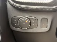 Ford Puma 1.0 EcoBoost ST-Line X Vignale Automaat DRIVER ASSISTANCE PACK I WINTER PACK I MATRIX LED-KOPLAMPEN I MASSAGE STOELEN I APPLE CARPLAY / ANDROID AUTO I