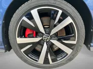 Volkswagen Golf 1.5eHybrid 200kW/272PK GTE Black Style · Panoramadak · Trekhaak · Camera ·  Apple/Android Car Play · Garantie t/m 10-09-2030 of 10000km.