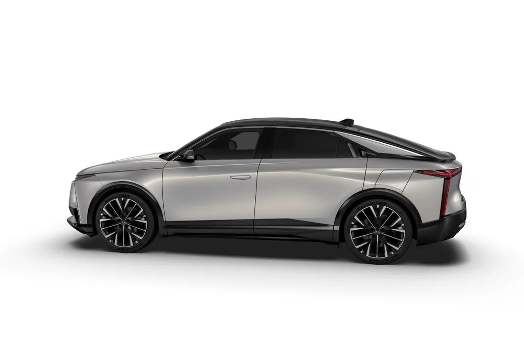 DS N°8 Pallas Black Edition