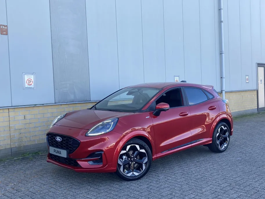 Ford Puma 1.0 EcoBoost Hybrid ST-Line X Automaat Fantastic Red - Driver Assistance Pack - Winter Pack