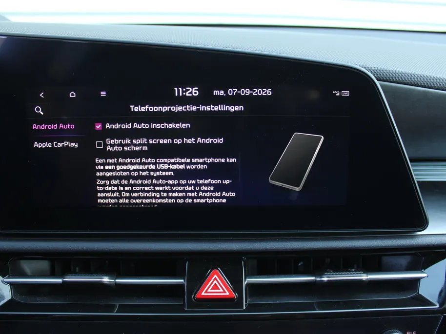 Kia Niro EV Air 64.8 kWh | Stuur-/stoelverwarming | Camera | Cruise adapt. | 17' LM | Elekt. stoelverstelling | Dodehoek detectie | LED | Clima |